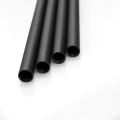 Corte de tubo de fibra de carbono e braçadeiras de carbono